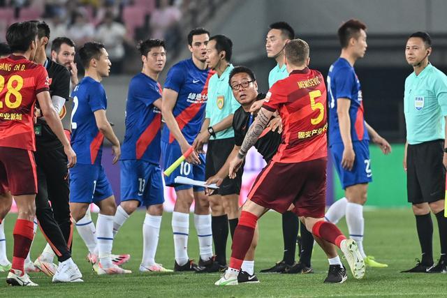 24年等待！上海夺队史第2冠 CBA史上首个单赛季双冠